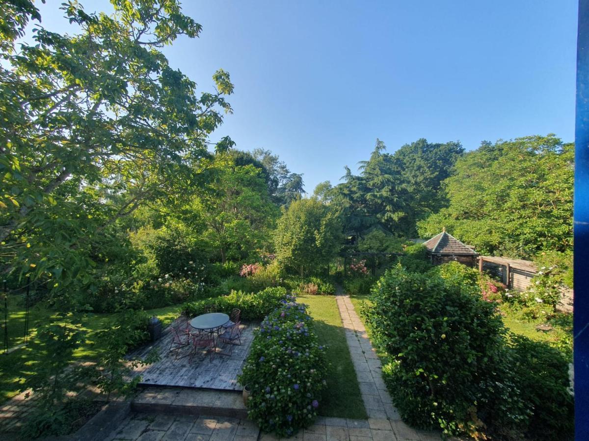 Maison En Pierre Dans Son Nid De Verdure Roz-Landrieux المظهر الخارجي الصورة